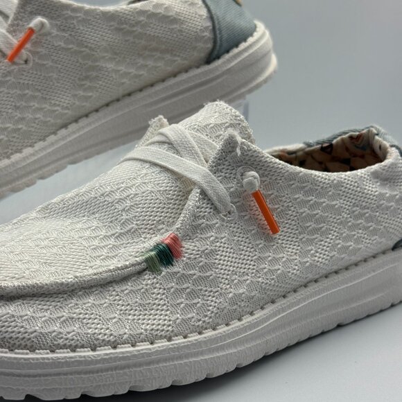 Hey Dude Loafers Women 8 White Crochet Wendy Boho Pristine - Picture 4 of 14